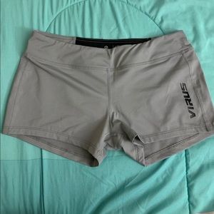 VIRUS Grey/black shorts